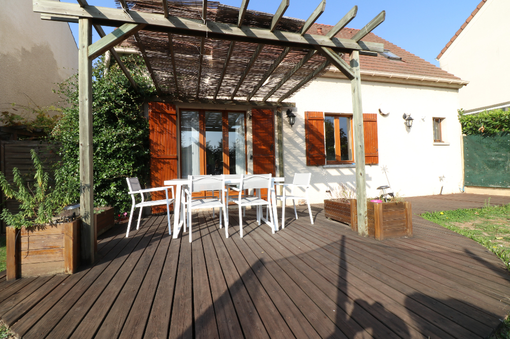 MAISON CORMEILLES EN PARISIS - 5 pieces - 106 m2