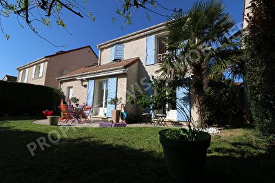 Maison 7 pieces 136 m2 Cormeilles en Parisis