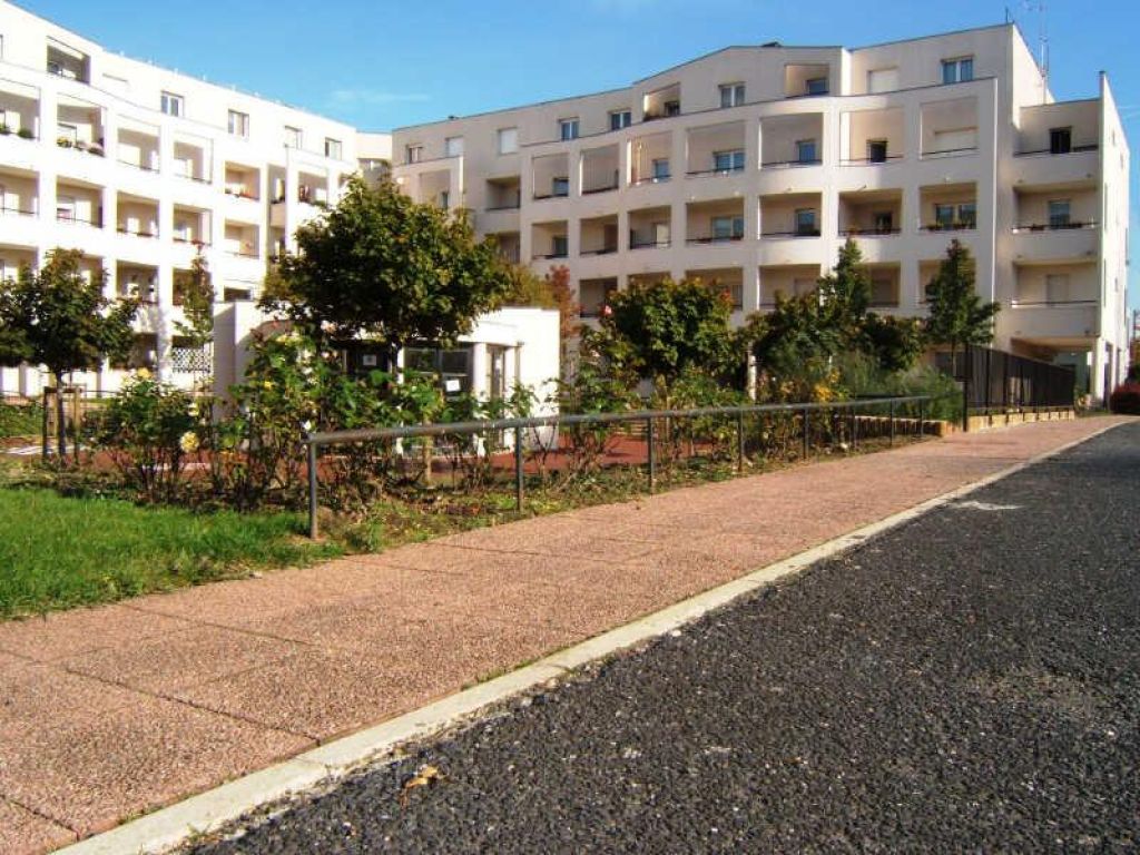 15 Rue De La Halte 95120 Ermont