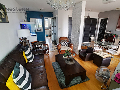 DERNIER ETAGE / F4 / 78m2 / BOX + CAVE / 3 MINS GARE CERNAY