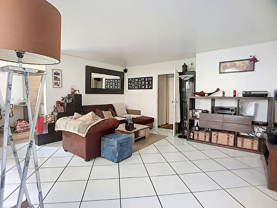 Sannois - Centre - Ville - Proche Gare - 2 pieces 58m2 + Terrasse + Garage