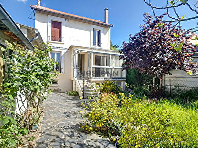 Maison Argenteuil 4/5 pieces 106 m2 avec jardin, garage, sous-sol et studio independant