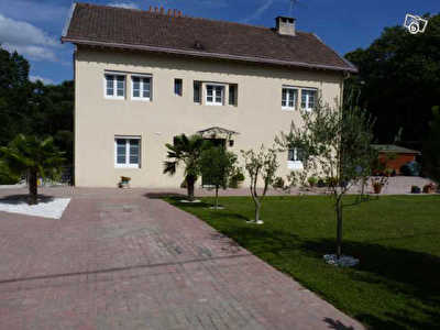 PAVILLON BOISEMONT - 8 pieces - 221 m2