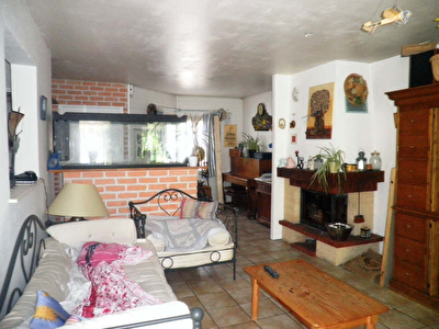 MAISON JOUY LE MOUTIER - 7 pieces - 130 m2