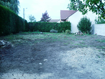 TERRAIN CONSTRUCTIBLE COURDIMANCHE - 400 m2