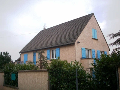 MAISON VAUX SUR SEINE - 6 pieces - 100 m2