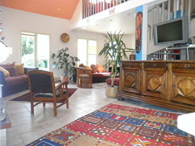 MAISON COURDIMANCHE - 6 pieces - 162 m2
