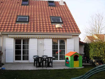 PAVILLON MENUCOURT - 4 pieces - 90 m2