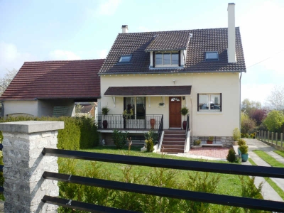 MAISON BOISEMONT - 6 pieces - 115 m2