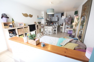 Superbe 2 pieces Duplex - COURDIMANCHE VILLAGE