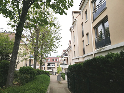 Appartement Pontoise 2 pieces 43.61 m2