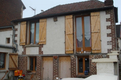 MAISON ANCIENNE MONTATAIRE - 5 pieces - 110 m2