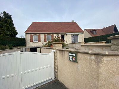 Maison 4 chambres sous sol total