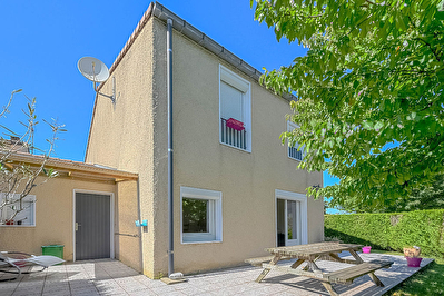 Maison Persan 3 chambres proches ecoles