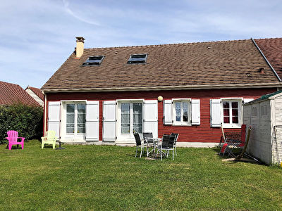 Maison Sainte Genevieve, 6 pieces, 109 m2, 4 chambres, 400m2 de jardin