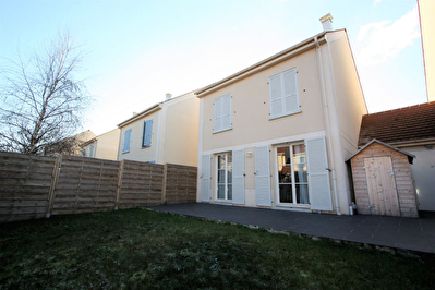 Maison Bruyeres Sur Oise 6 pieces 118 m2