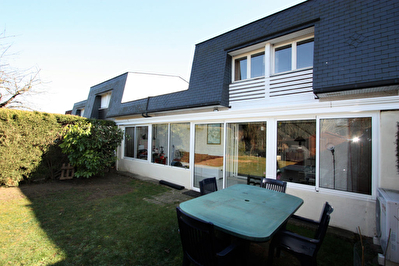 Maison Persan