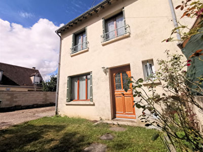 EXCLUSIVITE - Maison 3 chambres dans un environnement calme a Bornel.