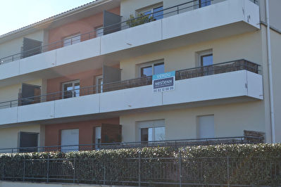 Leguevin - 2 pieces - 50 m2