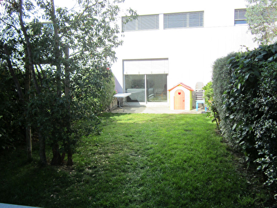 MAISON BLAGNAC - 3 pieces- 52 m2