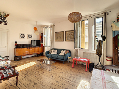 Maison Toulouse 10 pieces 195.14 m2 TOULOUSE SAINT-CYPRIEN proche place du Ravelin