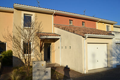 Maison Mondonville 4 pieces 85 m2 3 chambres, jardin, garage,