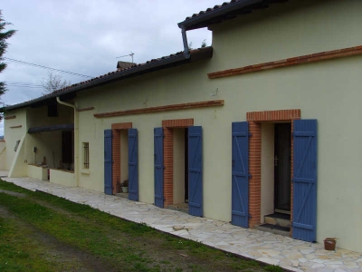 CORPS DE FERME BESSENS - 6 pieces - 210 m2