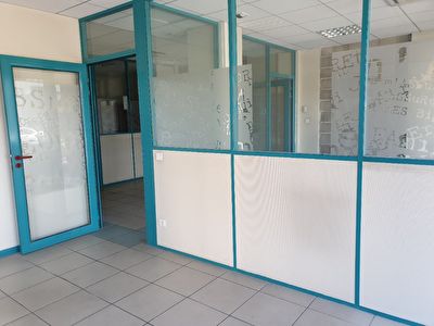 A vendre Local proche centre ville