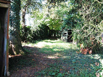 TERRAIN CONSTRUCTIBLE MAURON - 1248 m2