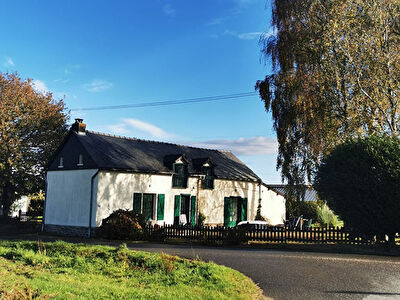 A vendre axe Rennes Saint Brieuc, maison de charme a Lanrelas, a 10 minutes de Saint Meen le Grand