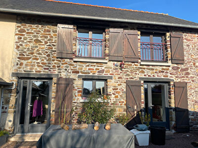 Maison a louer 3 chambres Axe Rennes Saint Brieuc, 5 mn Saint Meen le Grand