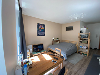 A louer Studio Dinan