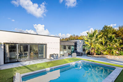 Maison plain-pied BOURSEUL proche Plancoet 185 m2 15 mn de la mer / 15mn de DINAN