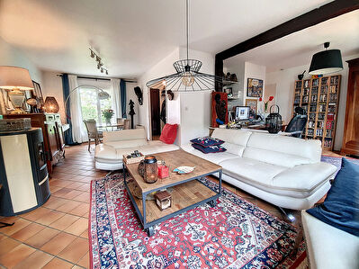 MAISON PLAIN PIED T5 + GARAGE AUX DOUETS