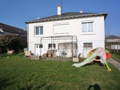 CHAMPTOCE SUR LOIRE - 5 pieces - 109,65 m2