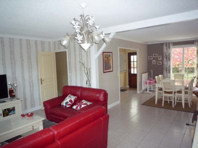 MAISON ST CLEMENT DE LA PLACE - 5 pieces - 102 m2