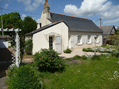 MAISON ANCIENNE LA DAGUENIERE - 3 pieces - 70 m2