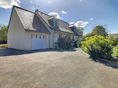Maison Amboise 7 pieces 126 m2