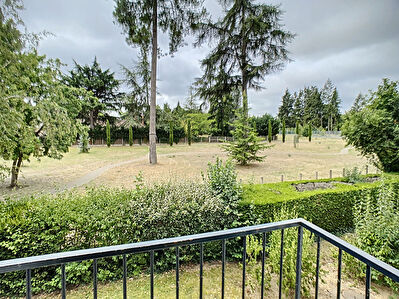 Appartement Amboise T3 vue parc et proche commodites