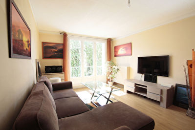 EXCLUSIVITE / ORVAULT - Appartement 2 pieces avec cave et parking couvert