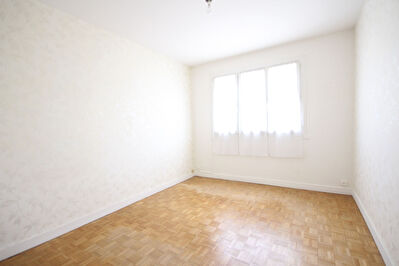 Nantes TOUTES-AIDES ! Appartement T4 avec Garage