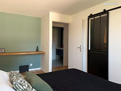 Nantes Tortiere - Donatien : Proche Erdre - 3 pieces 74 m2, renove, 2 chambres, dressing, parking sous-sol et cave.