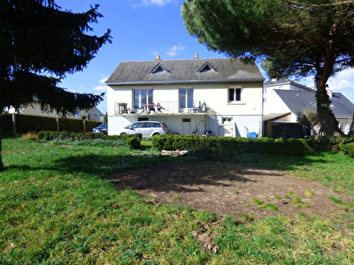 Bagneux : maison sur sous-sol 3 chambres avec jardin
