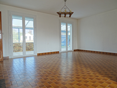 SUCE SUR ERDRE MAISON 4 CHAMBRES DONT UNE EN REZ-DE-CHAUSSEE