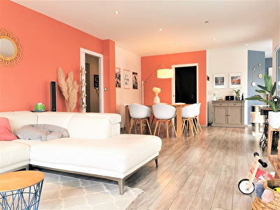 Maison dans le bourg de Treillieres 132 m2