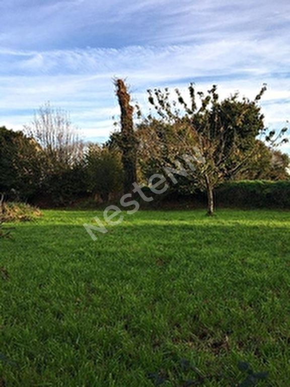 Terrain a vendre 640 m2 a pied des commodites