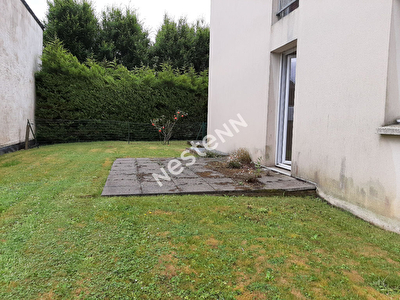 Appartement avec jardin centre ville de Locmine / residence calme et securise