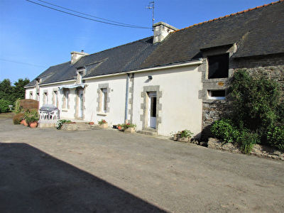 Maison corps de ferme de 160 m2 et 26 hectares de terres agricoles