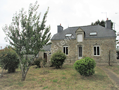 Maison en pierres a vendre Buleon avec plus de 1 hectare de terrain