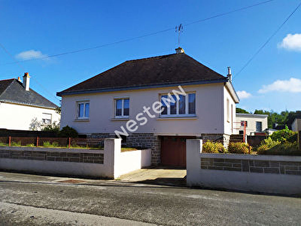 Maison de Bourg a vendre Naizin - 3 chambres